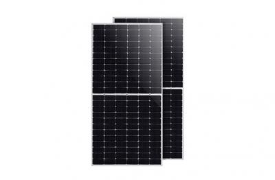 Painéis e acessórios solares lideram um novo capítulo na vida fora da rede