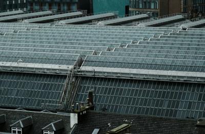 Por que o país está promovendo vigorosamente a instalação de sistemas solares de telhado?