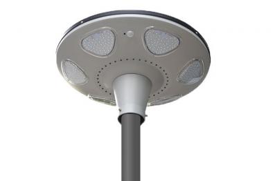Luzes solares de controle remoto do jardim: características da iluminação do pátio doméstico