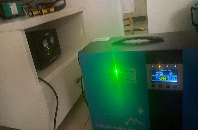 Projeto de Armazenamento Solar com Bateria de Lítio Portátil Anern Ukraine MPSG-N 1kW