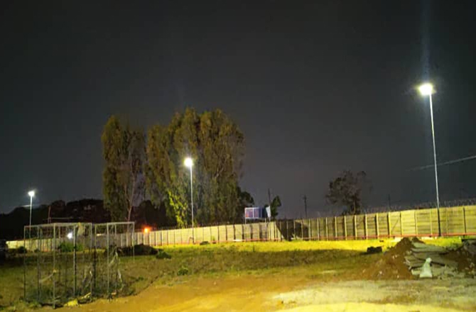 Luminárias Solares de Rua Anern SLB 200W no Zimbábue